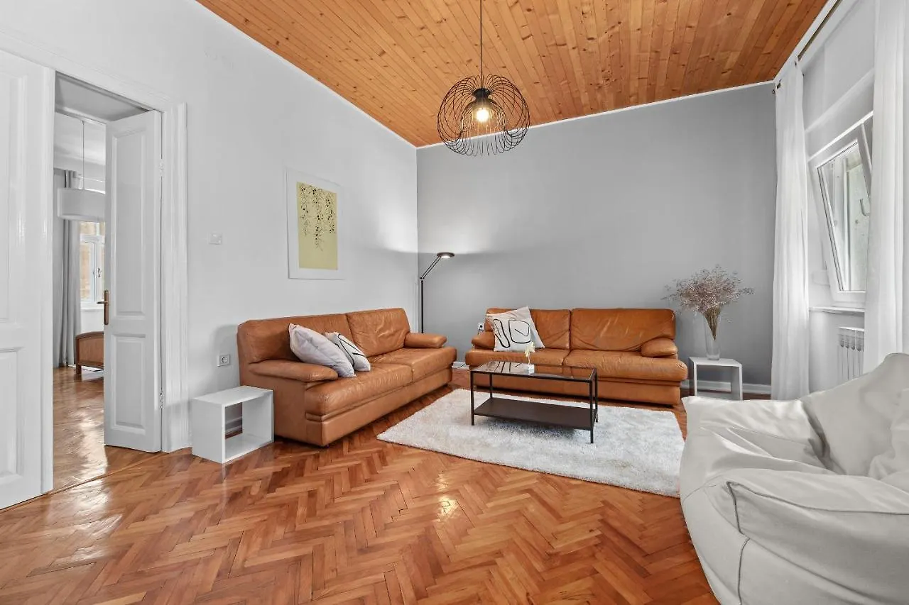 White Imperial Apartment Pula 0*,  Croatia