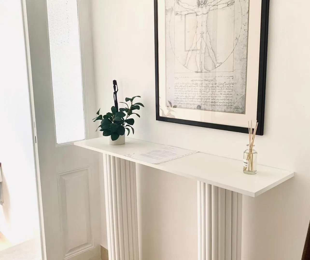 White Imperial Apartment Pula